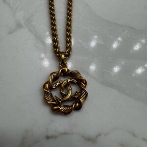CHANEL Gold Twisted Pendant Necklace